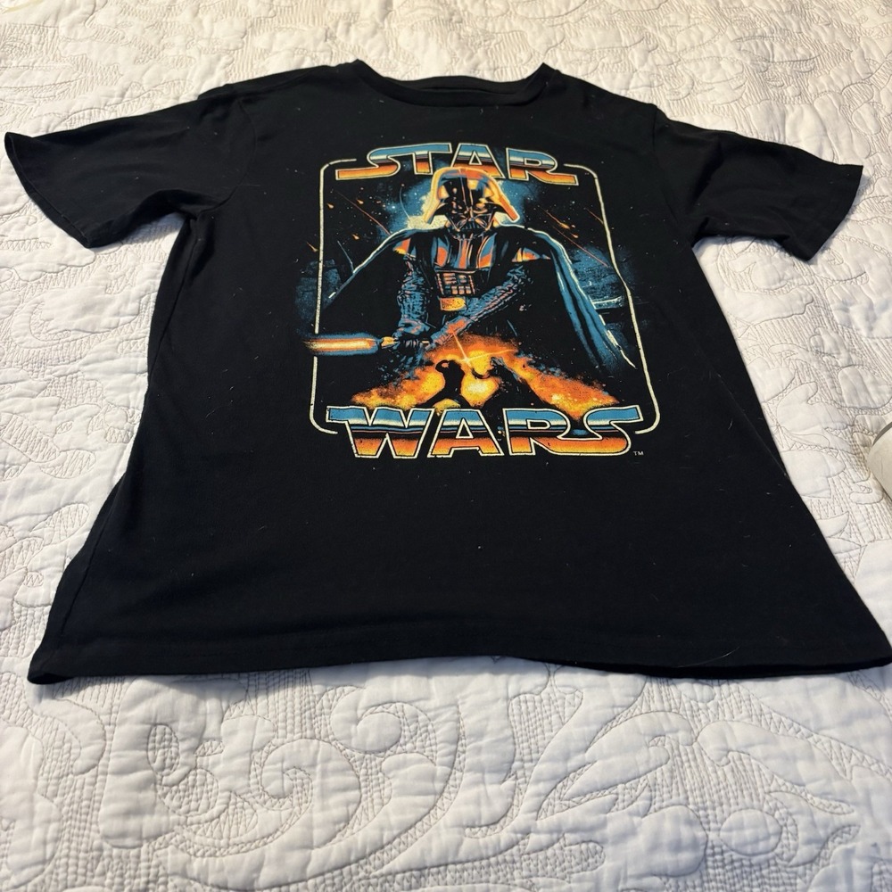 Star Wars Black T Shirt With Multicolor Darth‎ Vader Logo Youth Boys Size 14/16